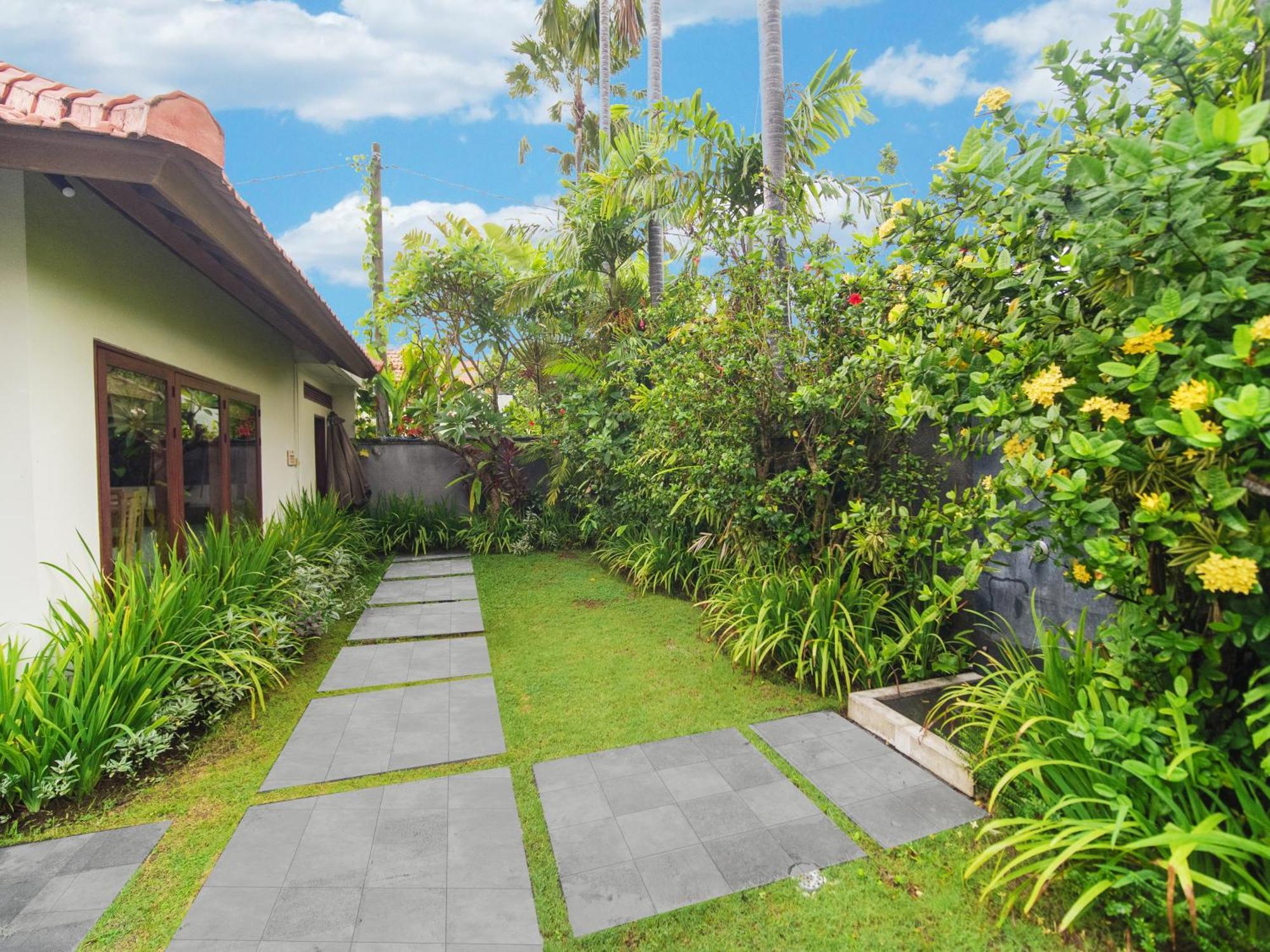 Amore Villas Canggu Exteriör bild